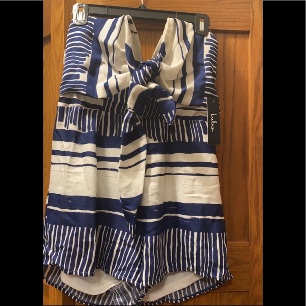NWT Lulus Front tie romper